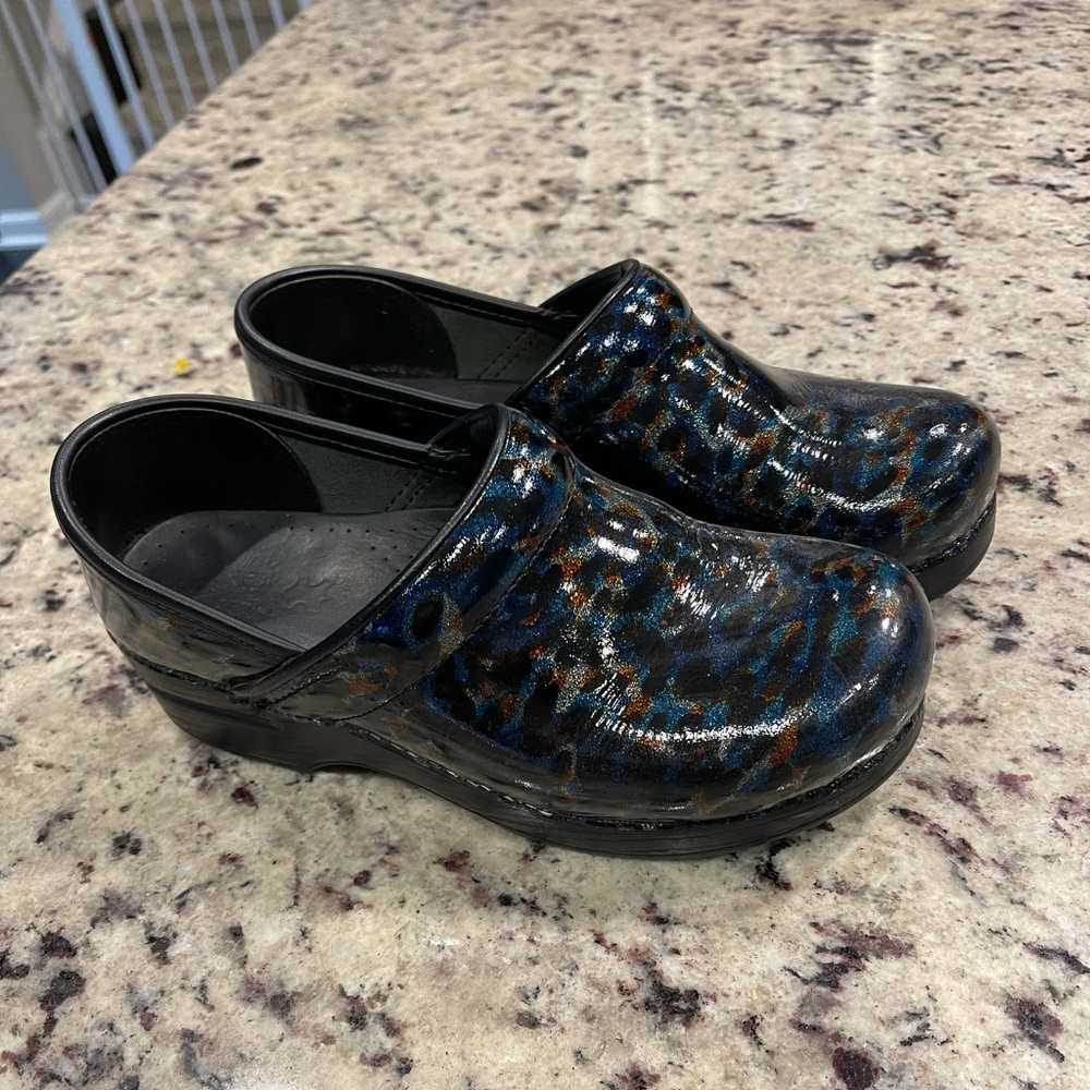 Dansko professional Cheetah print. Size 37